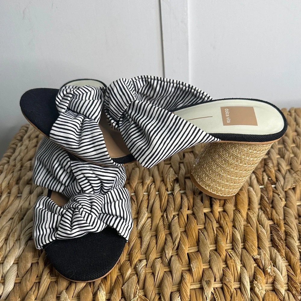 Dolce Vita elegant sandals